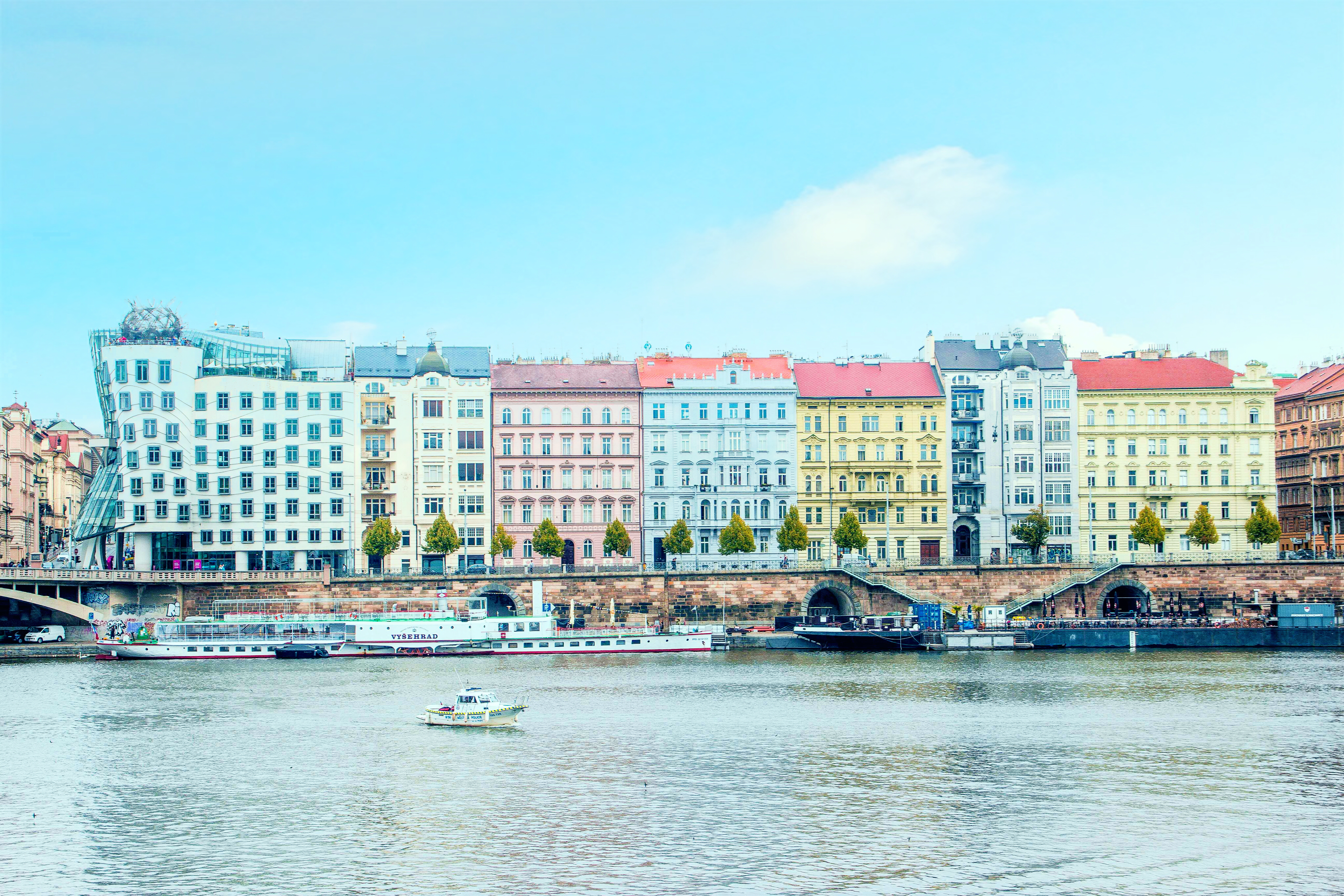 prague bucket list manon suene pradier