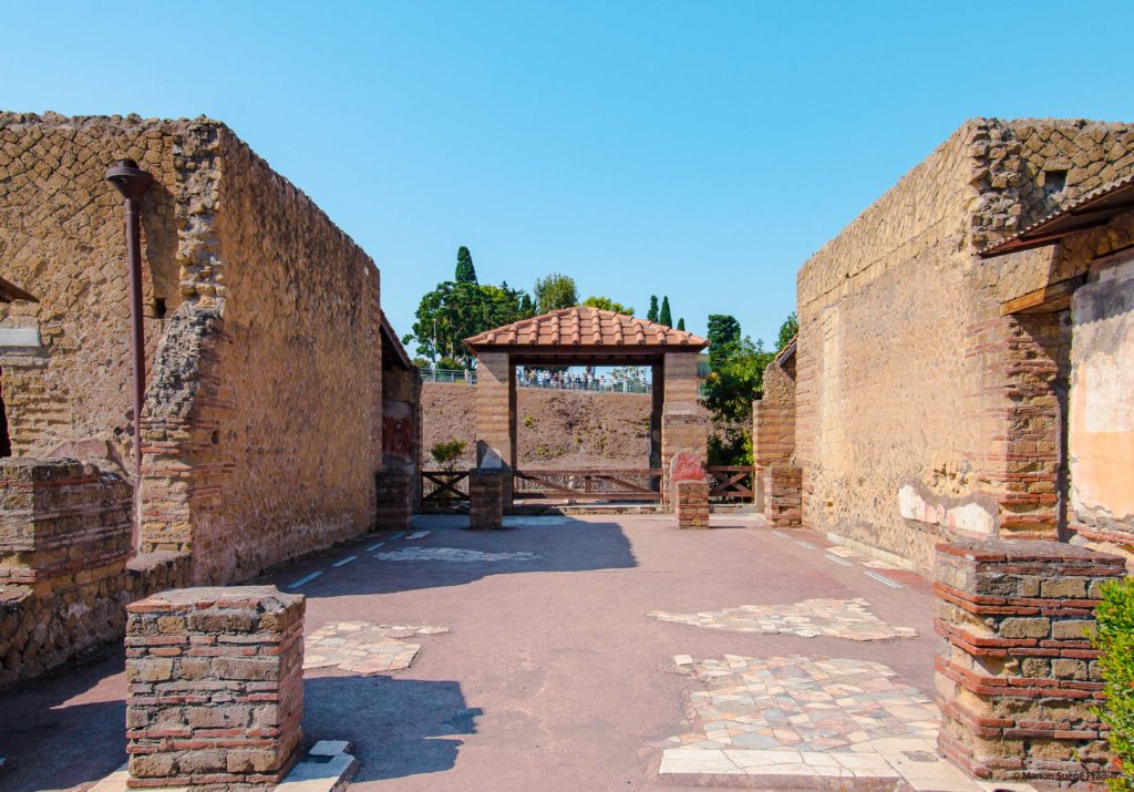 herculanum site archéologique naples vésuve
