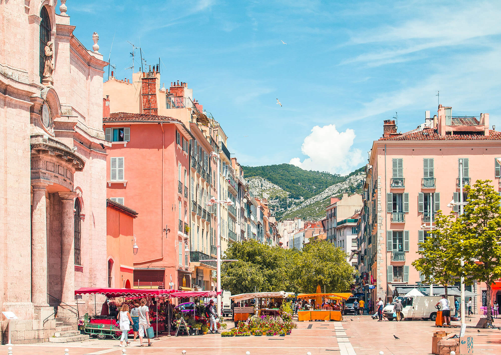 Que-faire-a-hyeres-visite-toulon
