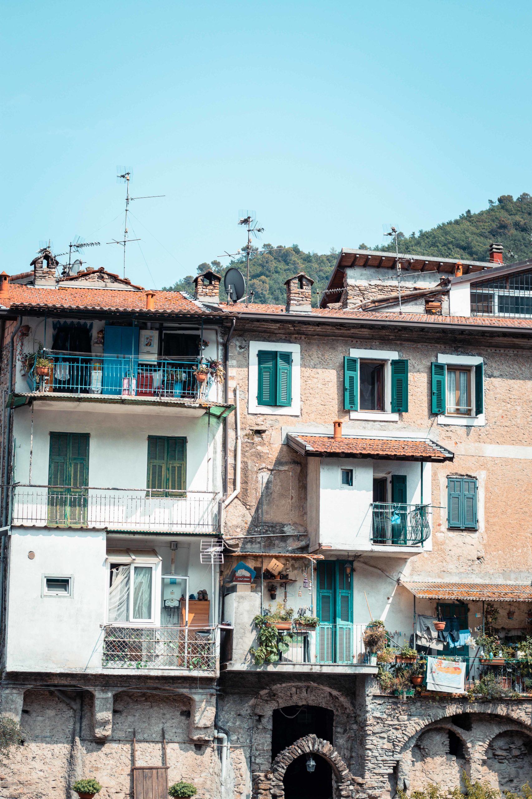 visit-apricale