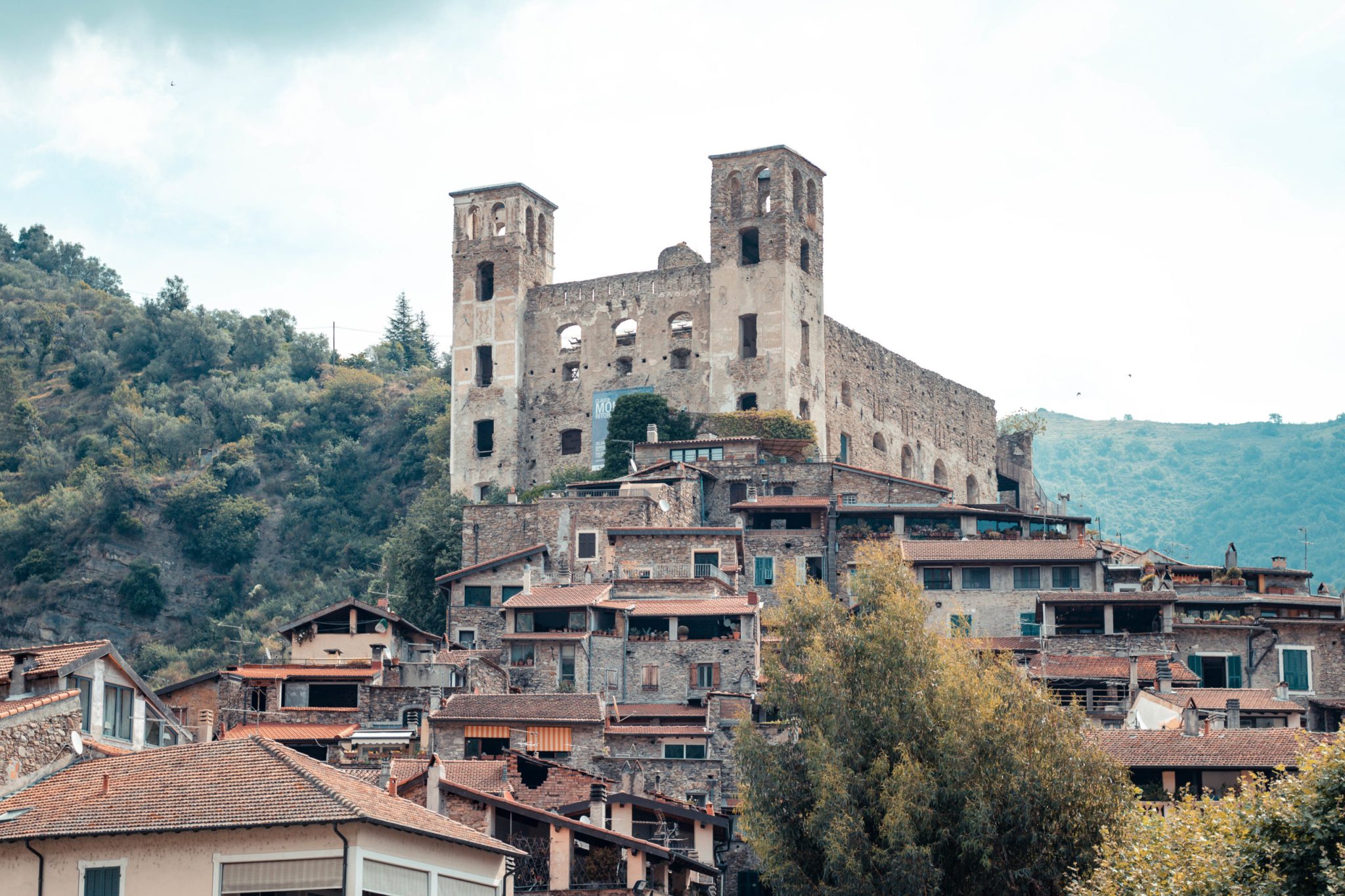 visit-apricale
