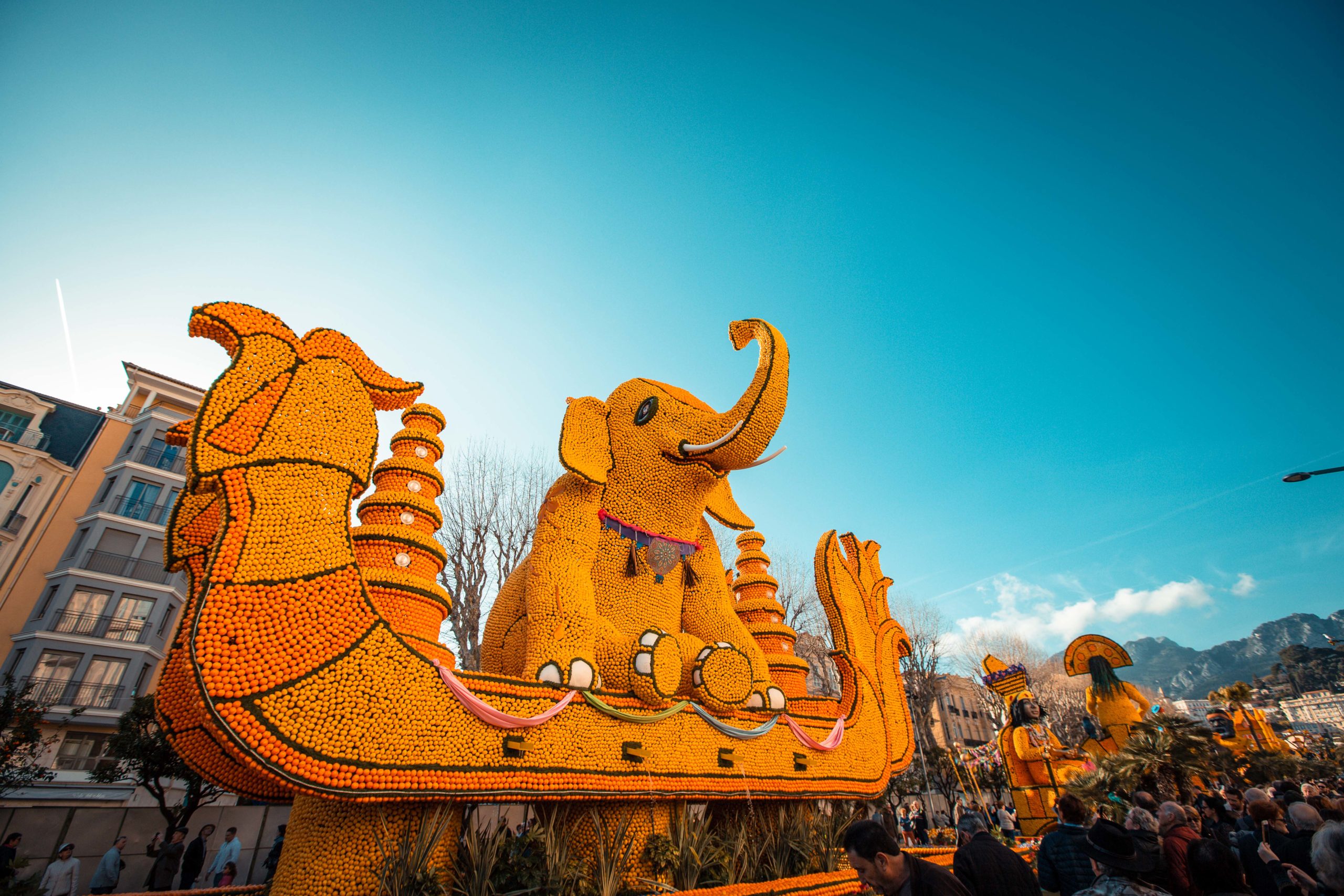 la-fete-du-citron-a-menton