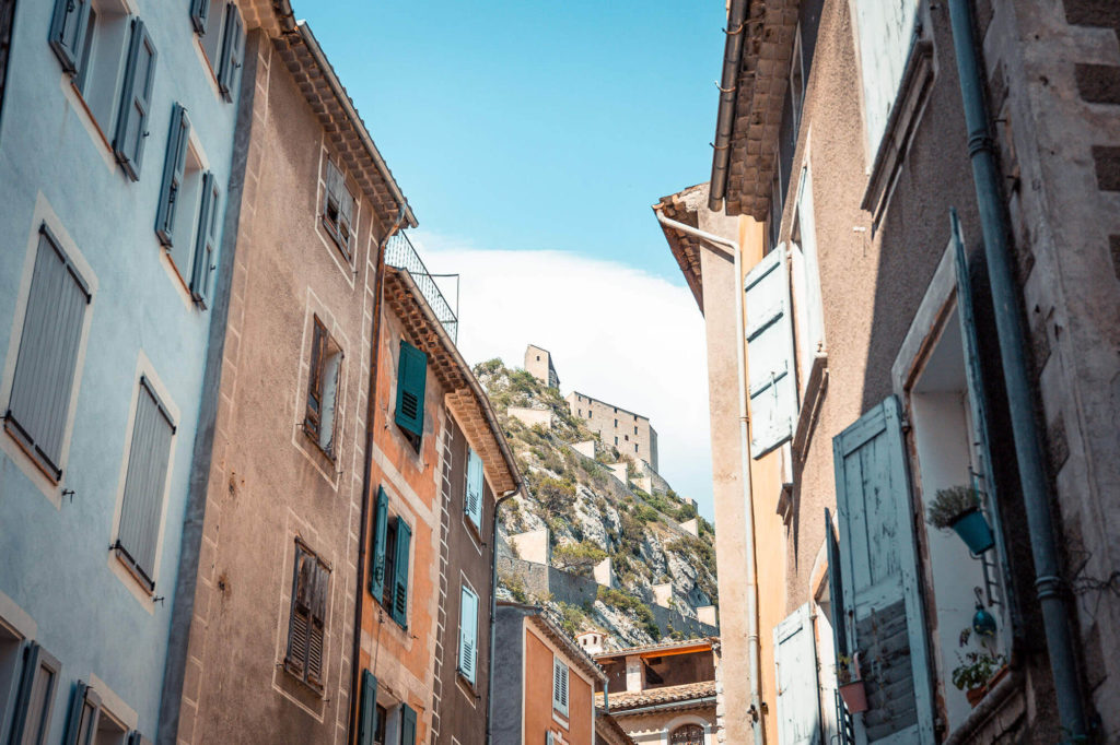 road-trip-alpes-haute-provence-entrevaux-2