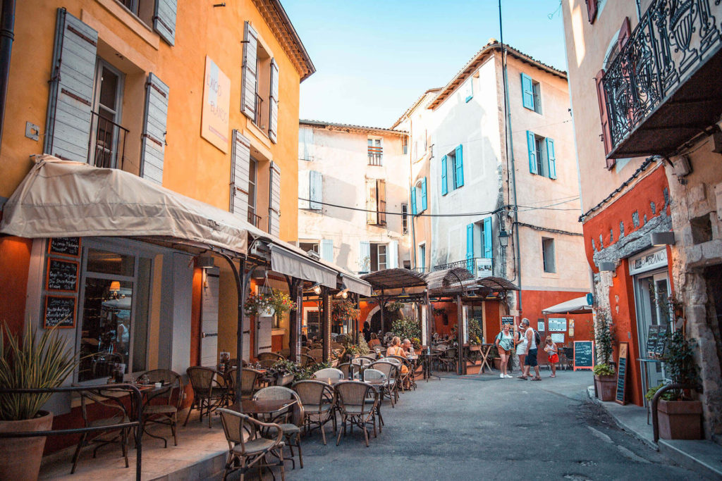road-trip-alpes-haute-provence-forcalquier-3